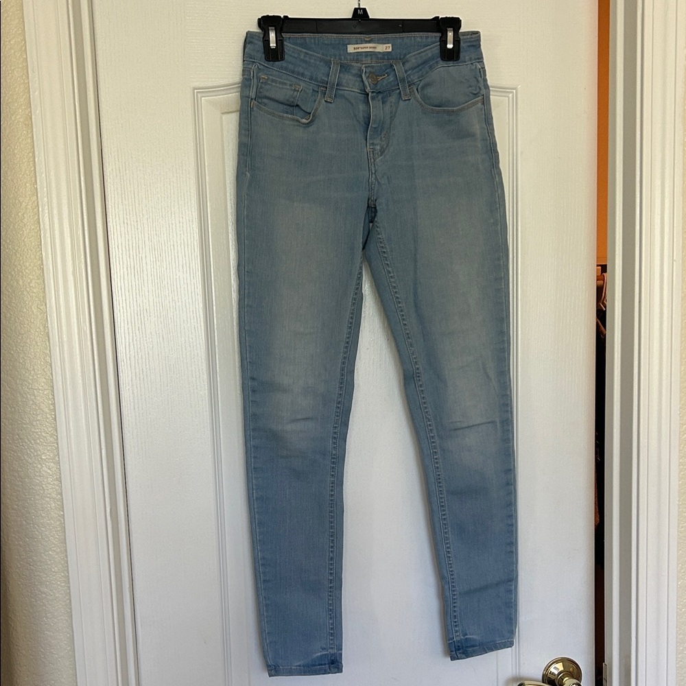 Levi's Women's Sky Blue Skinny Jeans